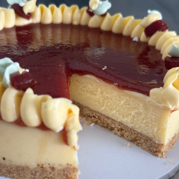 BAKED CHEESECAKE