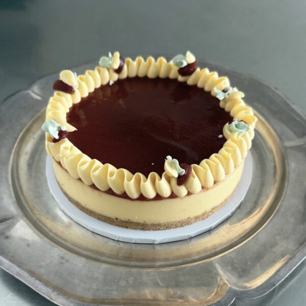 BAKED CHEESECAKE