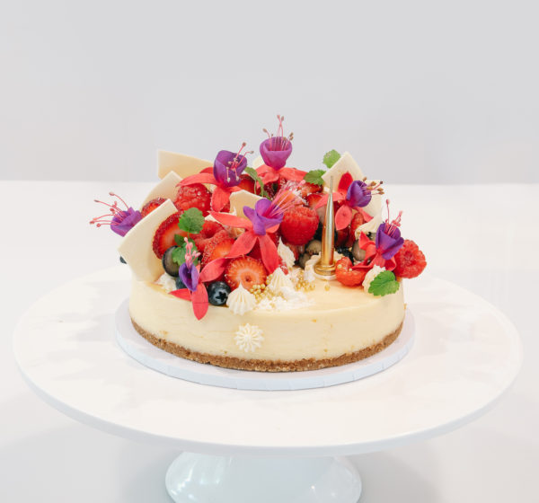 BAKED CHEESECAKE By Gigi